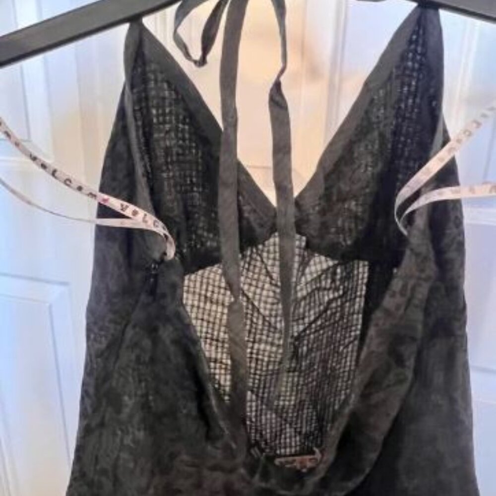 Jr. Volcom Stylized Black Textured Backless Dress - Picture 2 of 5